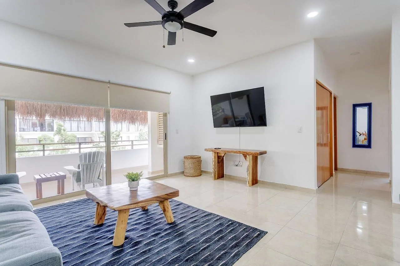 Condos Perfectly Situated Between The Beach & Tulum Town By Stella Rentals México