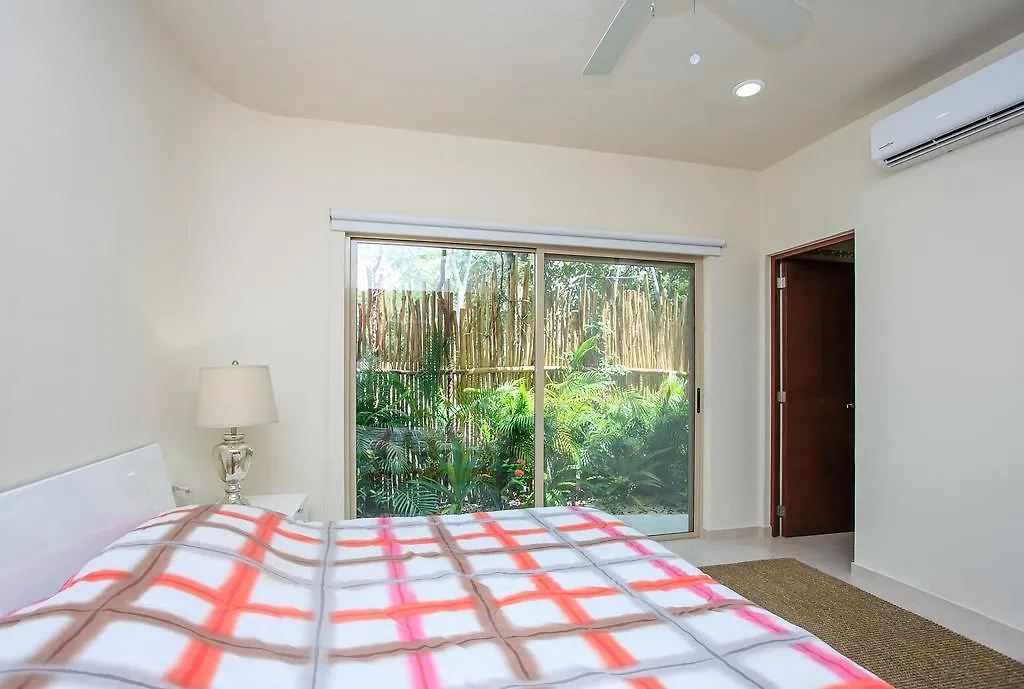 Condos Perfectly Situated Between The Beach & Tulum Town By Stella Rentals 0*,