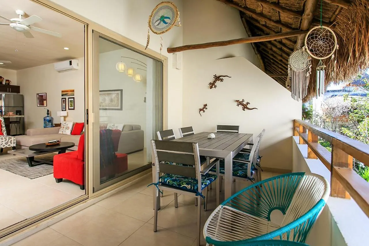 Condos Perfectly Situated Between The Beach & Tulum Town By Stella Rentals Διαμέρισμα