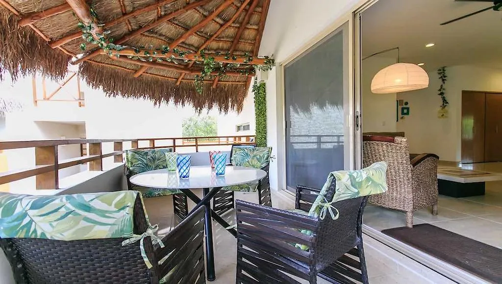 Condos Perfectly Situated Between The Beach & Tulum Town By Stella Rentals Μεξικό